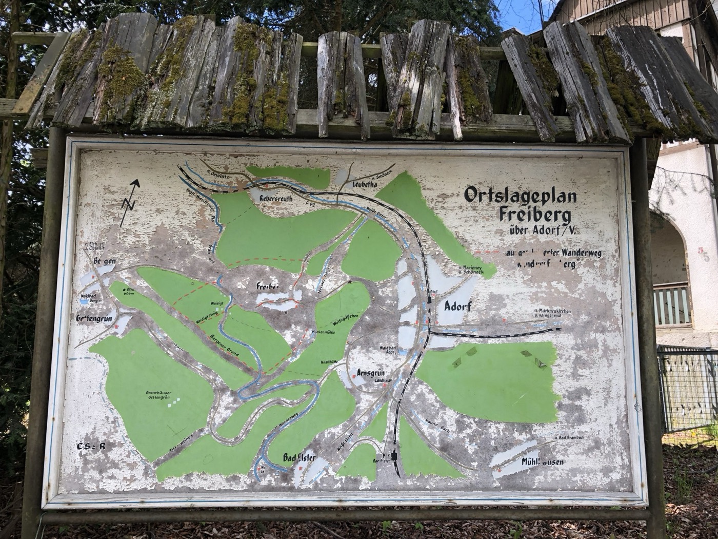 Der handgemalte Ortslageplan von Freiberg